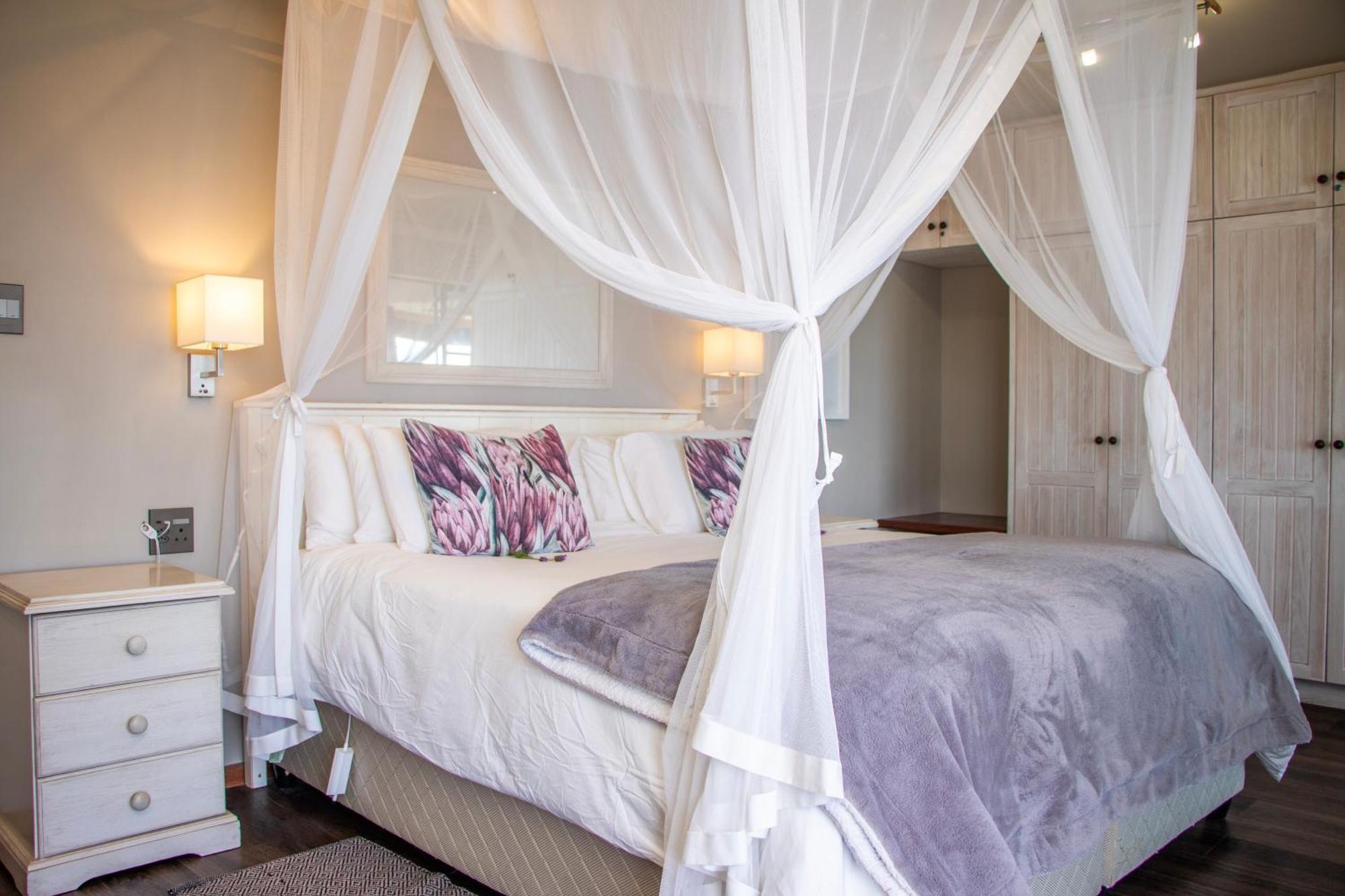 Whale Huys Luxury Oceanfront Eco Villa Gansbaai Bagian luar foto