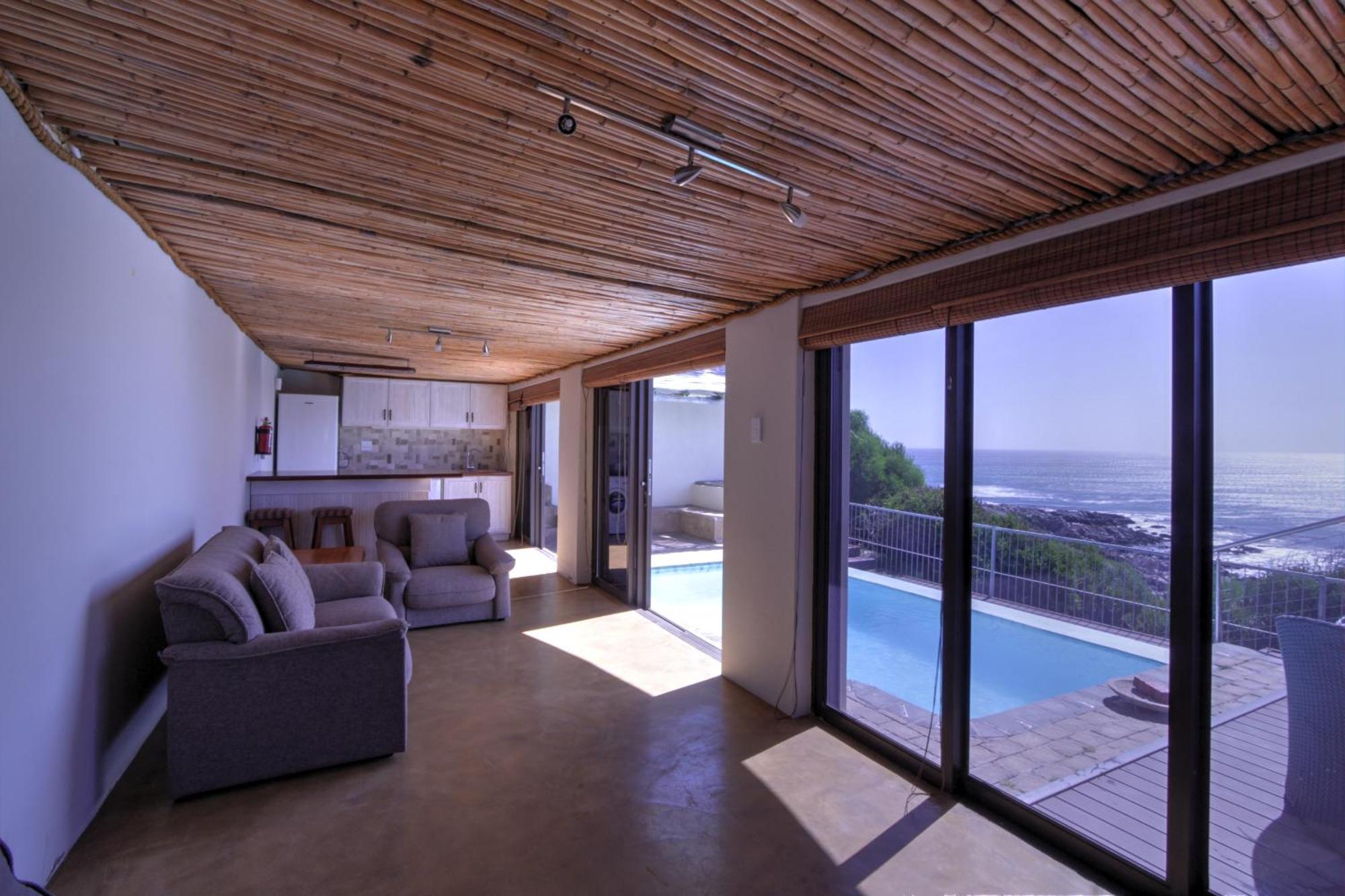 Whale Huys Luxury Oceanfront Eco Villa Gansbaai Bagian luar foto